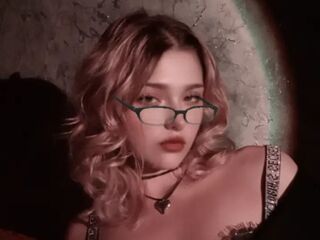 camgirl live sex photo GlynisLathon