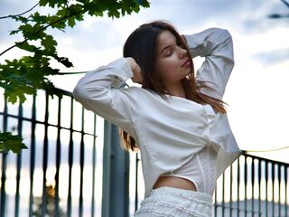 fingering webcam girl GraceHeitger
