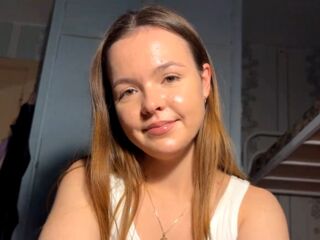 live cam show HollyCathrin