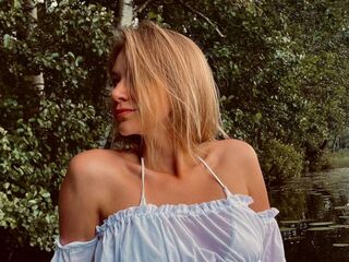 livesex cam girl InaStark