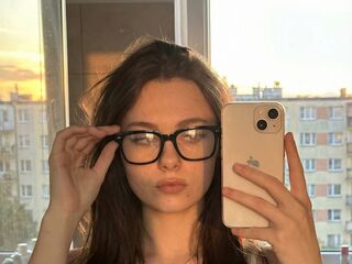 camgirl showing pussy JaquelynKonkel