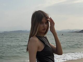 free chat JeniceRowse