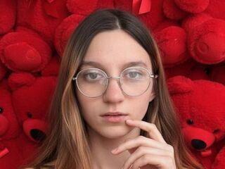 naughty chat JoeannWene