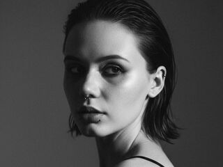 hardcore cam JudithSterett