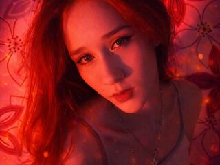 naked cam girl gallery JulieCusanelli