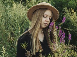 free camsex KarenLowe