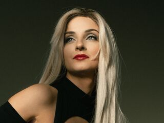 camslut naked KatyLights
