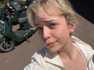 sexy webcam KeilaTouchton