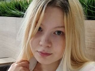 camwhore masturbating KendraBliss