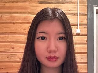 chat room live show KenishaFaylor