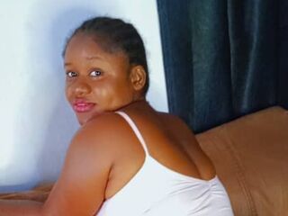 naked girl with webcam masturbating with dildo KiraDon