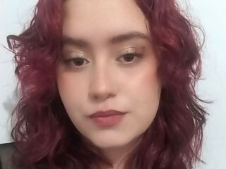 hot cam girl masturbating with sextoy KithyBonnie