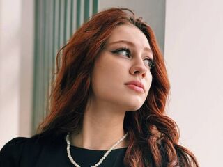 camgirl webcam sex pic KristinaGuernsey