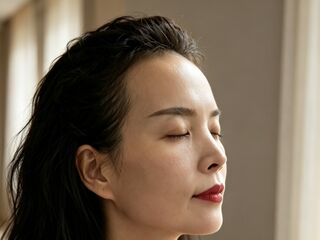 naked webcam girl masturbating LIliChang