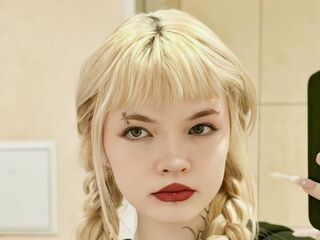 cam slut video chat LatashaLafevre