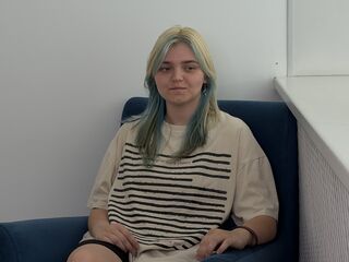 hot webcam video LauriMagnie