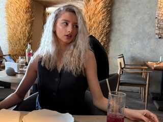 fingering girl cam picture LavernVink