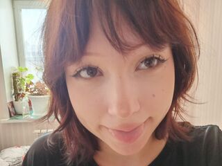 naked cam girl photo LeonaMuchow