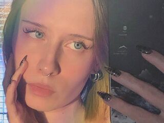 chat room live show LeonilaSeedorf