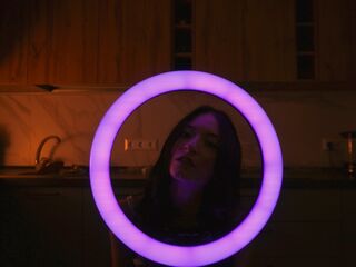 naughty camgirl photo LessyLuiz