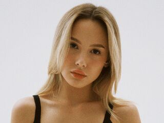 adult sex chat LeticiaTso