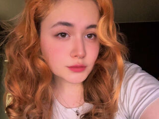 fingering webcamgirl LiliPlishi