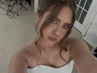 nude webcam girl LilianVanarsdale