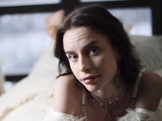 naked camgirl LiviaSomberland