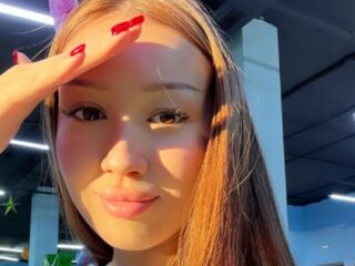 cam girl playing with dildo LucyAurexia