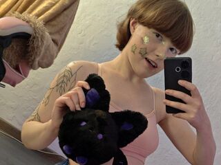 strip tease LunaWillson