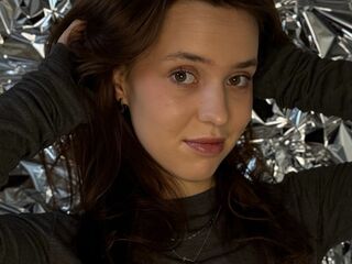 naked cam live MabelleBoulter