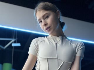 cam girl masturbating with sextoy MammieRamp