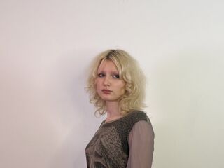 Kinky webcam girl MandyZillman