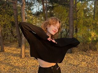 naked cam girl MarilynVoss
