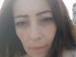 hot cam slut MaryanaLedy