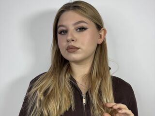 fingering webcam girl MercedesVaught