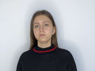 live teaser web cam MiriamWhitener