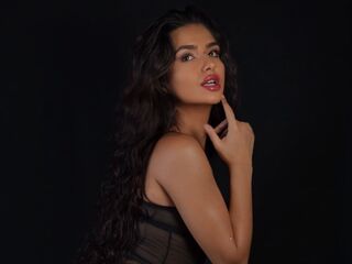 camslut topless MissHazelnut