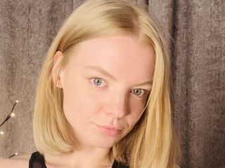 hot strip tease cam MoiraBaumgartel