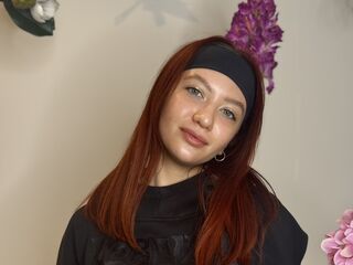 chatroom cam MonaDobin