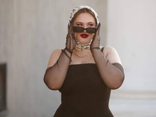hot naked webcamgirl MonicaVivaldi