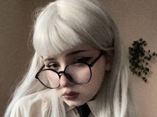 masturbating cam girl MonikaWilsson