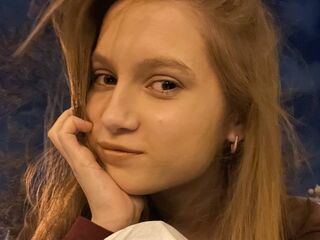 camgirl chatroom NancieSustar