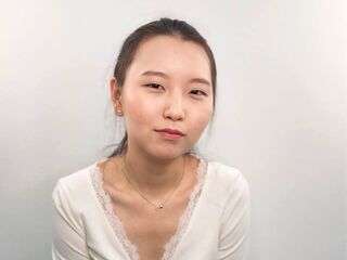 adult cam NellaBiggard