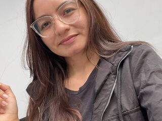 sexy webcam girl NyssaraLasso