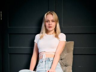 camgirl playing with sextoy PortiaHiggins