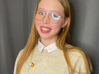 live porn web cam RomanaGuethle