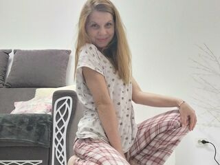 webcamgirl sex chat RoxyLorie