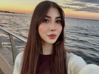 beautiful webcamgirl SadeLazcano