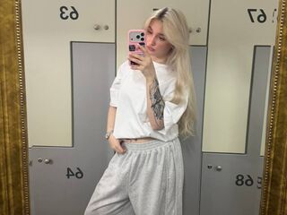 beautiful girl ScarlettAndreula